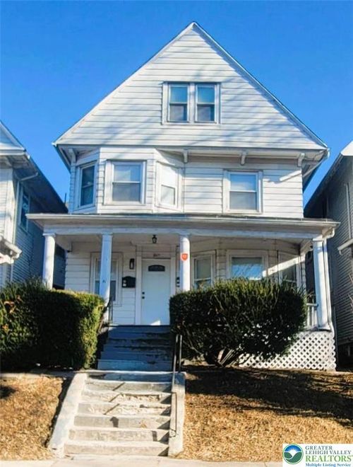 940 Monroe Ave, Scranton, PA, 18510-1102 | Card Image
