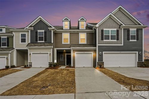 773 Kitfox Dr Nw, Concord, NC, 28027-8999 | Card Image