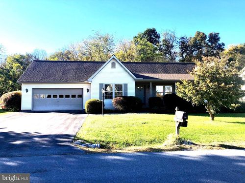 22 Colorado Ct, FALLING WATERS, WV, 25419-4087 | Card Image