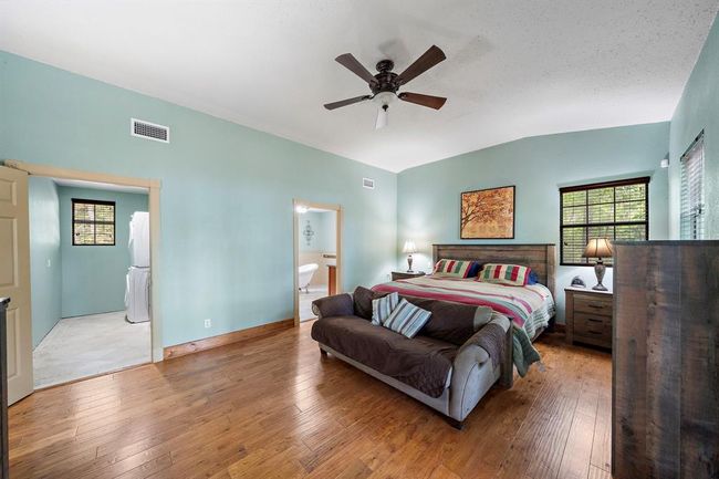 638 W Lakeview Dr, House other with 2 bedrooms, 2 bathrooms and null parking in Trinity TX | Image 11
