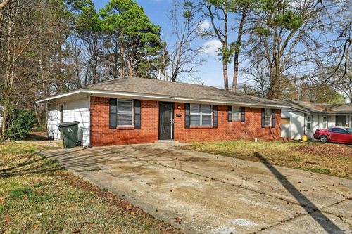 8704 Duncan Dr, Little Rock, AR, 72209-6008 | Card Image