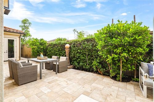 54 Sycamore Bnd, Irvine, CA, 92620-7300 | Card Image