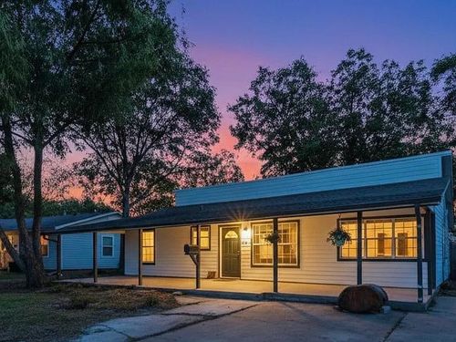 834 Lindo Dr, Mesquite, TX, 75149-5163 | Card Image