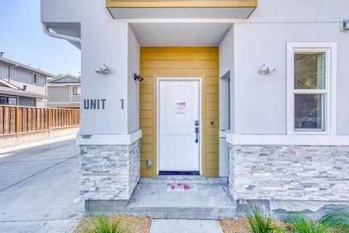 1-1945 Park Ave, San Jose, CA, 95126-2016 | Card Image