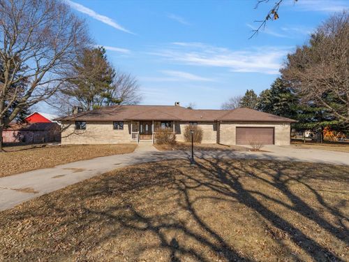 12292 Indian Trail Rd, Geneseo, IL, 61254-9183 | Card Image