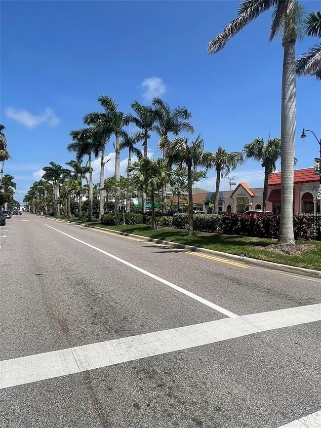 1060 - 1060 Cockrill St, House other with 2 bedrooms, 2 bathrooms and null parking in VENICE FL | Image 76