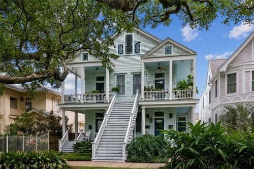 809-809 Exposition Blvd, New Orleans, LA, 70118-5816 | Card Image