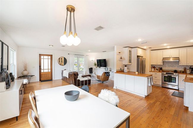 3709 W San Pedro St, House other with 3 bedrooms, 2 bathrooms and null parking in TAMPA FL | Image 8