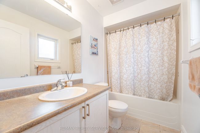 5 Belleville Dr, House other with 6 bedrooms, 5 bathrooms and 6 parking in Brampton ON | Image 38