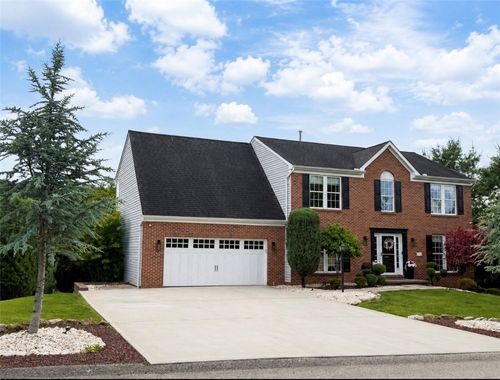 576 Rosewood St, Rostraver Township, PA, 15012-4348 | Card Image