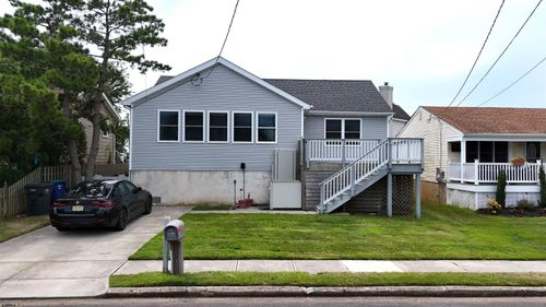 142 Washington Dr, Brigantine, NJ, 08203-2924 | Card Image