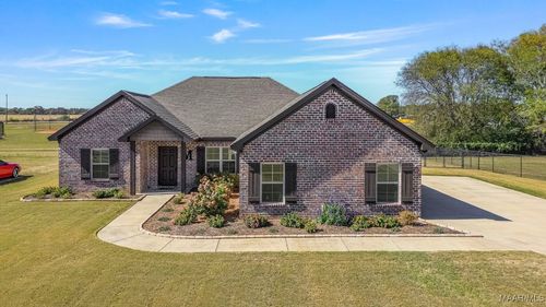 143 Summer Loop, Deatsville, AL, 36022-5454 | Card Image