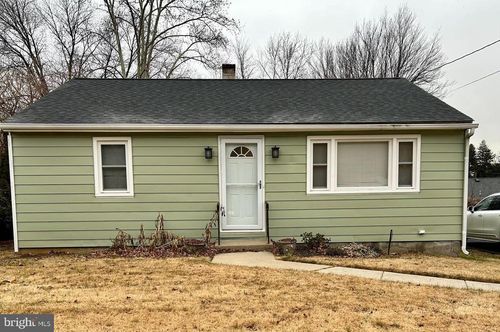 528 Harding Ave, FEASTERVILLE TREVOSE, PA, 19053-6018 | Card Image