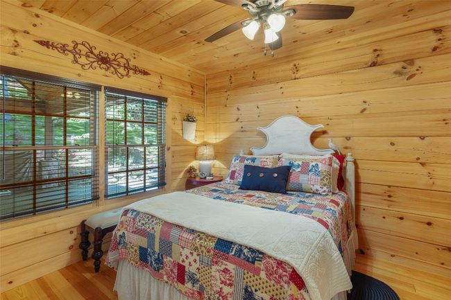 65 W Stone Pointe Ln, House other with 3 bedrooms, 5 bathrooms and null parking in Cullowhee NC | Image 38