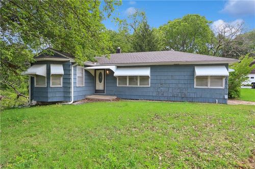 3605 S Norwood Ave, Independence, MO, 64052-2543 | Card Image