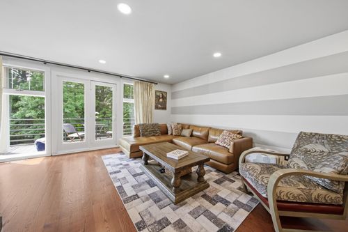 e31-31 Grand Cove Way, Edgewater, NJ, 07020 | Card Image