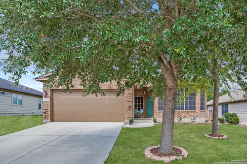 732 Hollow Rdg, Schertz, TX, 78108-3441 | Card Image