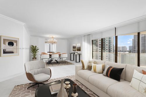 9d-19500 Turnberry Way, Aventura, FL, 33180-2536 | Card Image