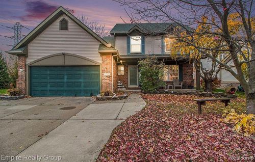 23840 Brentwood Dr, Brownstown Twp, MI, 48183-3269 | Card Image