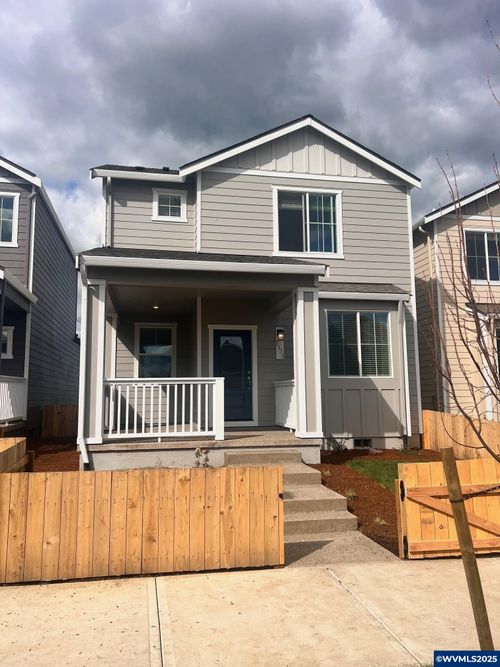 1311 Parkside Av, Woodburn, OR, 97071 | Card Image