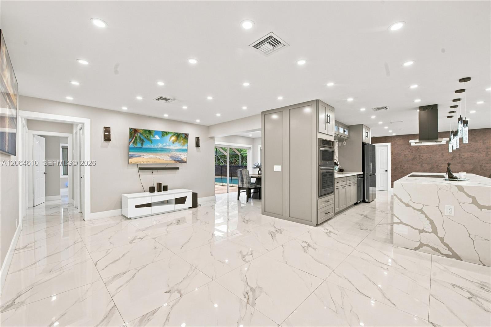 Residential Lease in Coral Springs 4