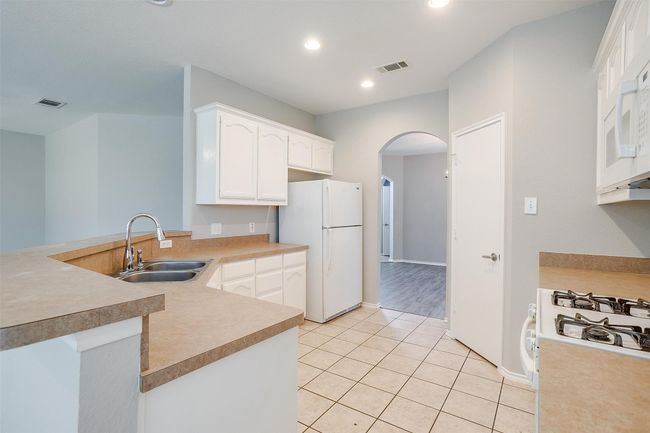 5831 Melanie Ct, House other with 4 bedrooms, 4 bathrooms and null parking in Fort Worth TX | Image 11