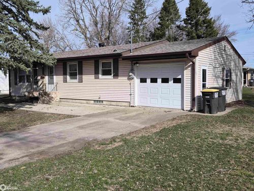 515 Ne 5th St, Eagle Grove, IA, 50533-1522 | Card Image