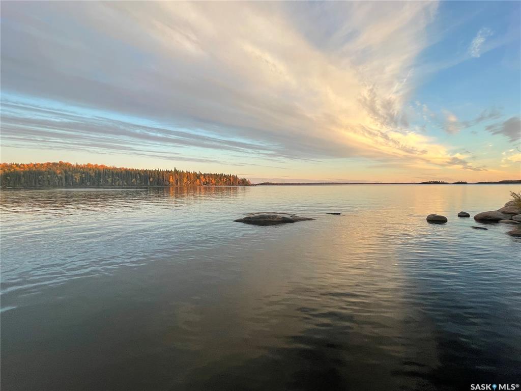 Land in Lac La Ronge Provincial Park 5