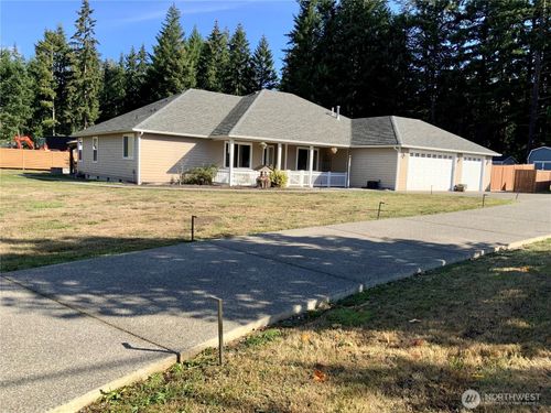 14234 123rd Ave Se, Yelm, WA, 98597-9596 | Card Image