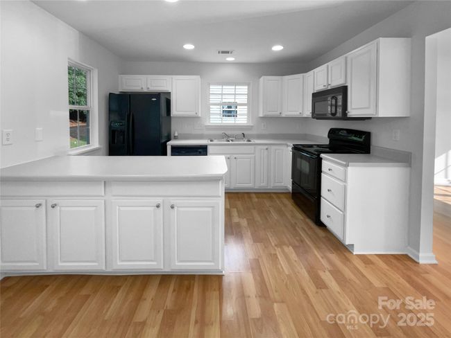 1573 Maypine Commons Way, Townhouse with 3 bedrooms, 3 bathrooms and null parking in Rock Hill SC | Image 6