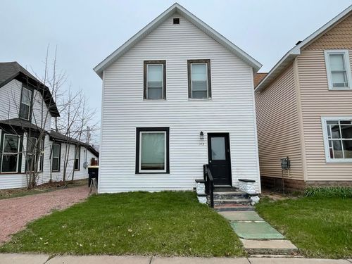 115 8th St E, ASHLAND, WI, 54806-3228 | Card Image