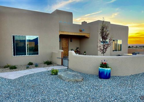 9 Taos Vista Dr, Ranchos De Taos, NM, 87557-9778 | Card Image