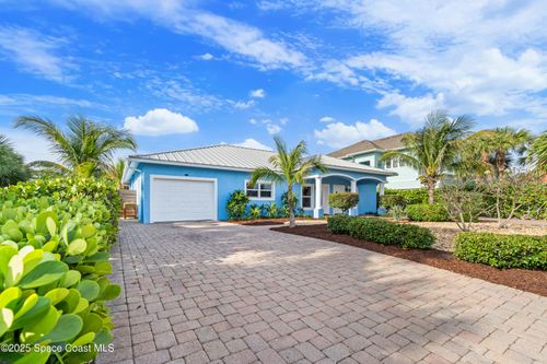 131 Harding Ave, COCOA BEACH, FL, 32931-3907 | Card Image