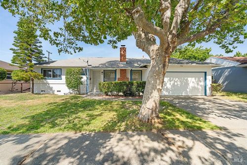741 Vervais Avenue, Vallejo, CA, 94591 | Card Image