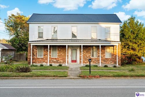 214 N Walnut St, Upton, KY, 42784-9469 | Card Image