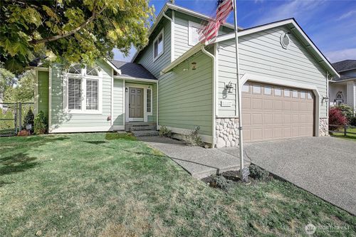 6501 82nd St Ne, Marysville, WA, 98270-3397 | Card Image