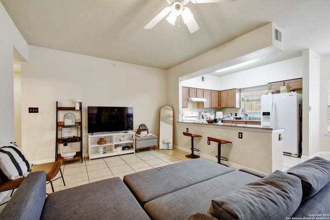 APT-1716 - 6160 Eckhert Rd, Condo with 2 bedrooms, 3 bathrooms and null parking in San Antonio TX | Image 12