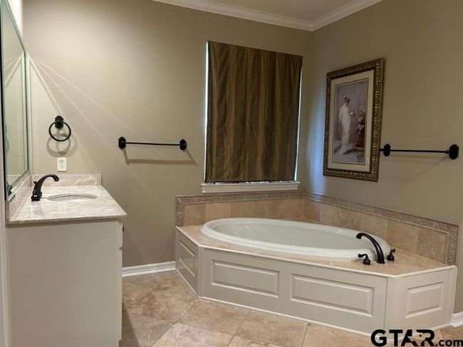 4321 Lazy Creek Dr, House other with 4 bedrooms, 4 bathrooms and null parking in Tyler TX | Image 16