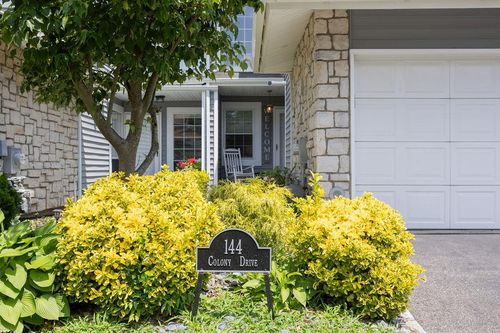 144 Colony Dr, Holbrook, NY, 11741-2894 | Card Image