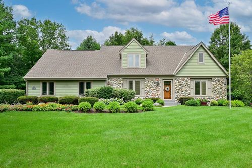 3162 Willowgate Pass, Colgate, WI, 53017-9345 | Card Image