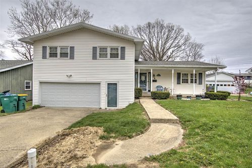 4150 N Sunderland Dr, Decatur, IL, 62526-1749 | Card Image
