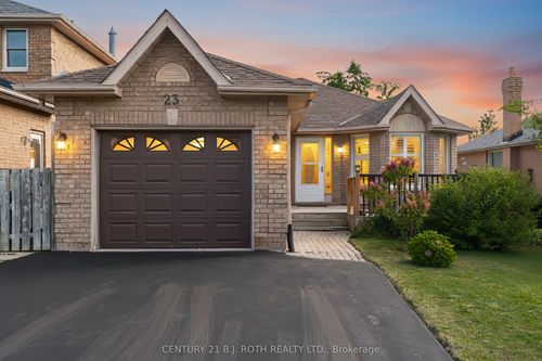 23 Grasett Cres, Barrie, ON, L4N6Z8 | Card Image