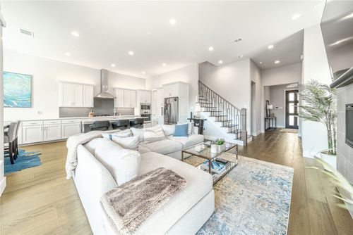 4121 Maison Rdg, Dallas, TX, 75219-3051 | Card Image