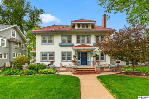 106 S 53rd St, Omaha, NE, 68132-3442 | Card Image