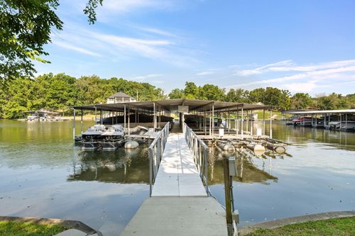 2c-19 Catalpa Ct, LAKE OZARK, MO, 65049-6046 | Card Image