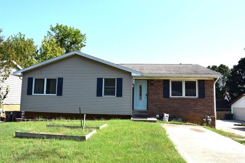 670 S Burkhardt Rd, Evansville, IN, 47715-4220 | Card Image
