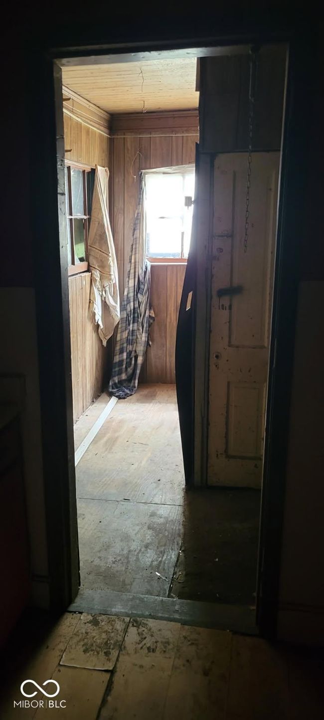 1924 E Maryland St, House other with 2 bedrooms, 1 bathrooms and null parking in Indianapolis IN | Image 24