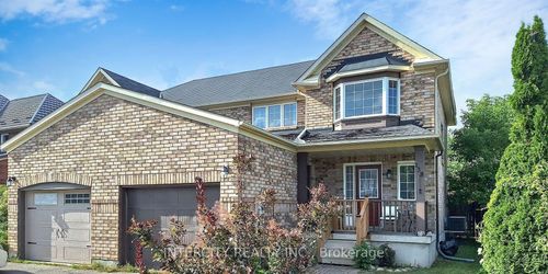 138 Tunbridge Rd, Barrie, ON, L4M6S2 | Card Image