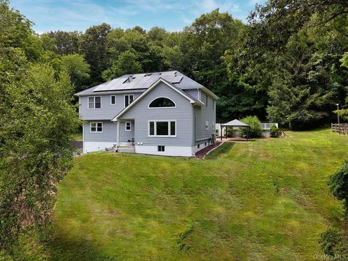 241 Leetown Road, East Fishkill, NY, 12582 | Card Image