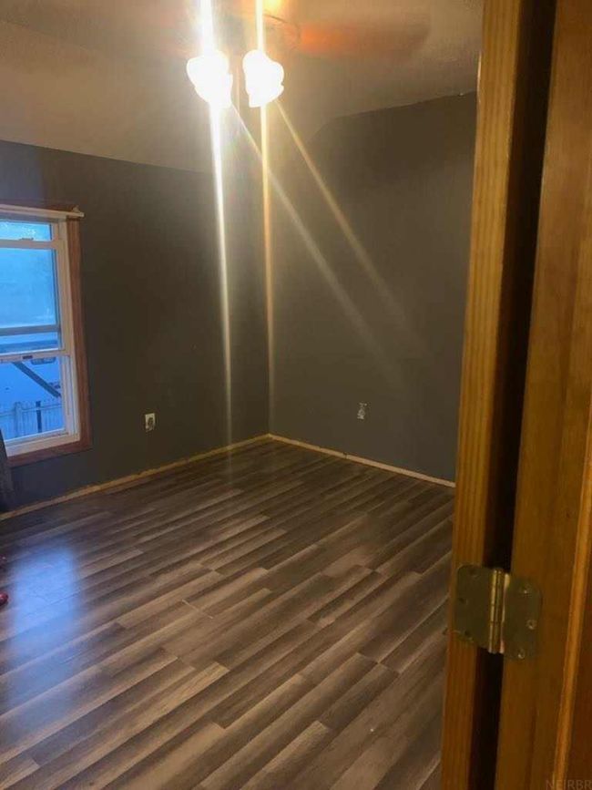 206 E Clark St, House other with 3 bedrooms, 1 bathrooms and null parking in Calmar IA | Image 17